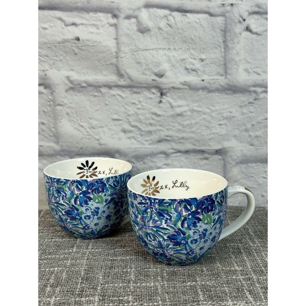 Lilly Pulitzer Coffee Mugs Blue Floral 12‎ oz Goldtone Trim Tea Set of 2